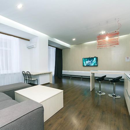 Kreschatik 21 With Terrace 2Br Kyjev Exteriér fotografie