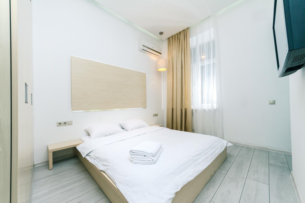 Kreschatik 21 With Terrace 2Br Kyjev Exteriér fotografie