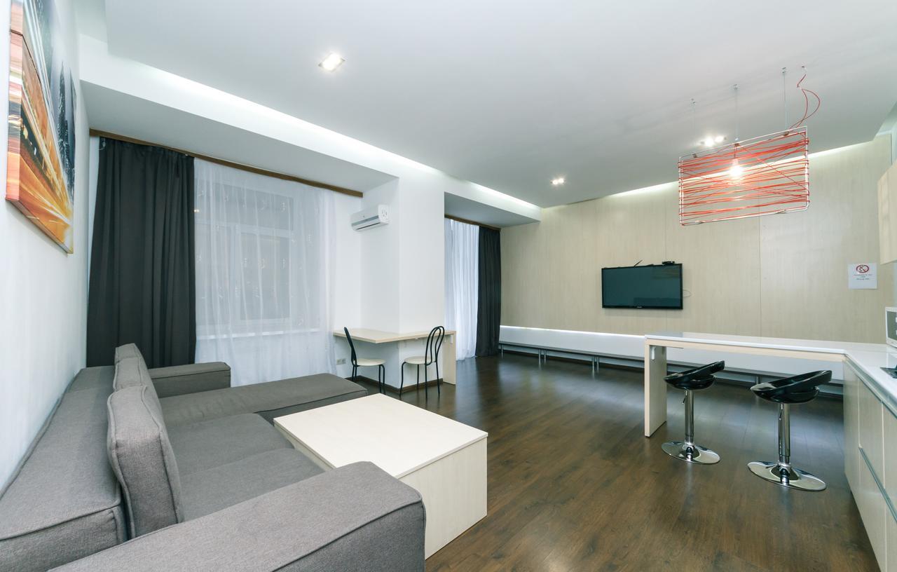 Kreschatik 21 With Terrace 2Br Kyjev Exteriér fotografie